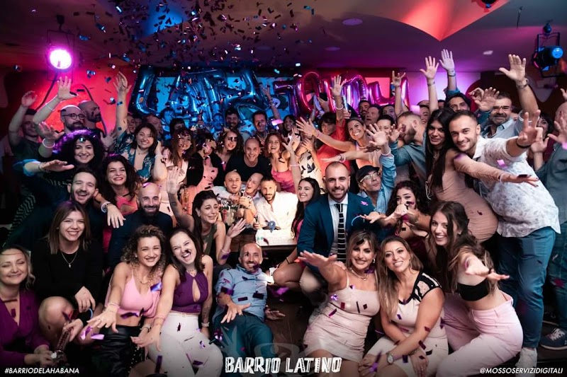 Latintouch Scuola di Salsa e Bachata Roma